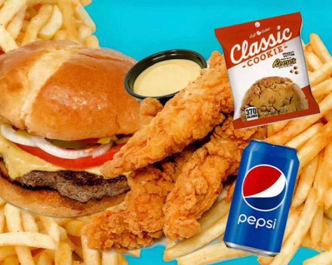 Các món ăn nhanh hấp dẫn luôn là lựa chọn hàng đầu trong menu ship đêm