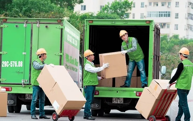 Dịch vụ giao hàng nhanh chóng và chuyên nghiệp là tiêu chí quan trọng khi chọn đại lý