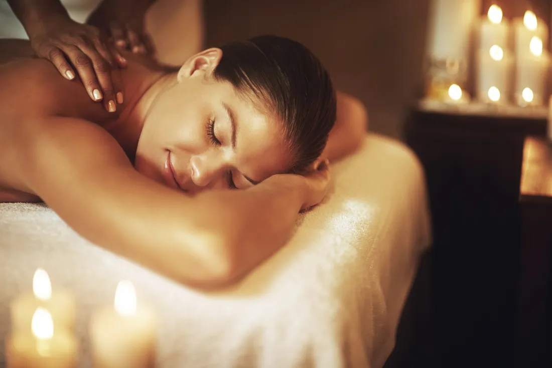 Massage Trị Liệu Cổ Vai Gáy Tại Đống Đa: Giải Pháp Xua Tan Đau Nhức Hiệu Quả