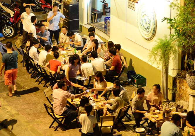 Sự thuận tiện về vị trí khiến Đống Đa trở thành điểm hẹn lý tưởng cho các buổi tụ họp bạn bè
