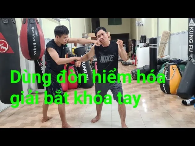 Kỹ thuật khống chế và thoát hiểm được hướng dẫn tỉ mỉ bởi các chuyên gia