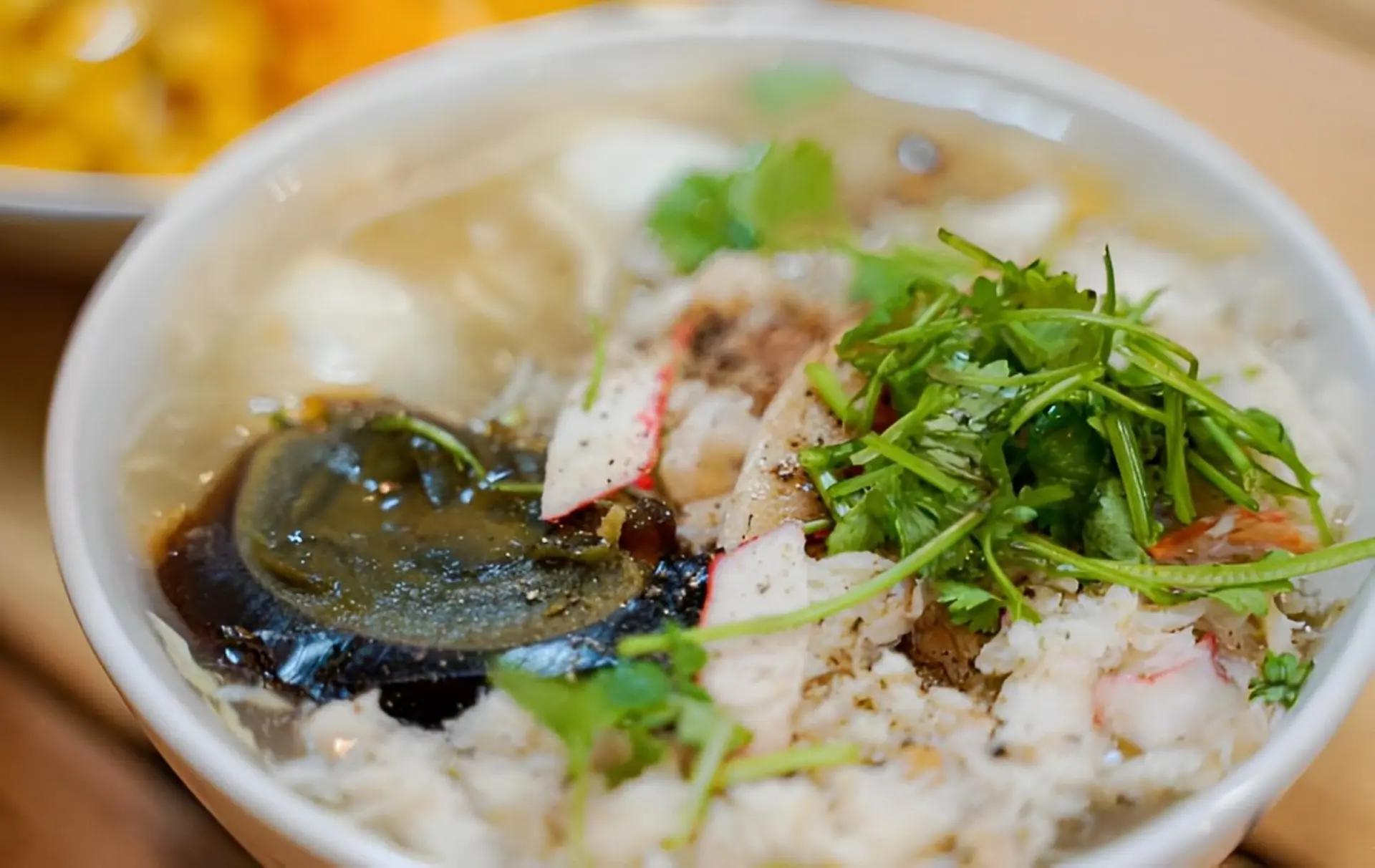 sup_cua_oc_heo_39eefd1a61 Các loại topping phong phú làm tăng thêm hương vị cho món súp
